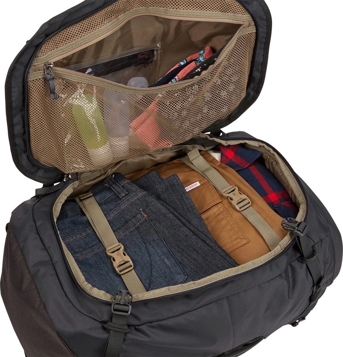 Thule Landmark Backpack 40L - Laptop Rugzak 15 Inch - Obsidian (Zwart) 12 Thule Landmark Backpack 40L - Laptop Rugzak 15 Inch - Obsidian (Zwart) - Afbeelding 10