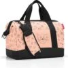 Reisenthel Allrounder M Kids Reistas - Kind - Maat M - 18L - Cats&Dogs Rose Roze -Reisbagage Winkel 1200x1154 3