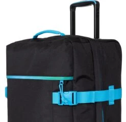 Eastpak TRANVERZ M Reiskoffer (67 X 35.5 X 30 Cm) - Kontrast Grade Blue -Reisbagage Winkel 1200x1163