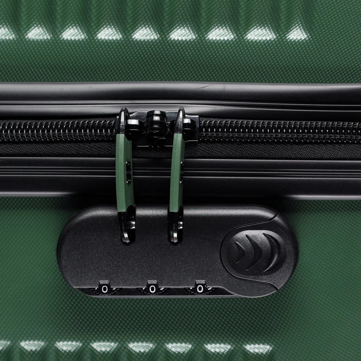 Enrico Benetti Louisville Driedelige Kofferset Hardcase - 39040 - Olijf 7 Enrico Benetti Louisville Driedelige Kofferset Hardcase - 39040 - Olijf - Afbeelding 5