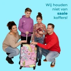 NoBoringSuitcases.com® Koffer Groot - Roze - Eenhoorn - Skateboard - Tekening - Trolley Koffer Met TSA-slot - Met Wielen - 90 Liter - Reiskoffer - 66 Cm -Reisbagage Winkel 1200x1200 1105