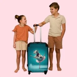 NoBoringSuitcases.com® Koffer Groot - Koe - Ballet - Portret - Blauw - Dieren - Trolley Koffer Met TSA-slot - Met Wielen - 90 Liter - Reiskoffer - 66 Cm -Reisbagage Winkel 1200x1200 1135