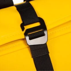 New Rebels Mart Waterafstotende Rolltop Rugzak - Medium - Geel -Reisbagage Winkel 1200x1200 1645