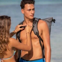 New Rebels® Vepo - Rugtas - Grijs/Rood - Waterbestendig - 15.6151413121087 - 33x15x65cm - Rugzak / Backpack -Reisbagage Winkel 1200x1200 1694