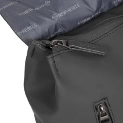 New Rebels® Daley - Rugtas - Zwart - Waterbestendig - 87 - 13L - 25x13x40cm - Rugzak / Backpack -Reisbagage Winkel 1200x1200 2091