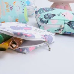 Maandverband Tasje - Make-up Tasje - Handig Opberg Tasje - Dames - Beige Plant 24 Maandverband Tasje - Make-up Tasje - Handig Opberg Tasje - Dames - Beige Plant -Reisbagage Winkel 1200x1200 2619