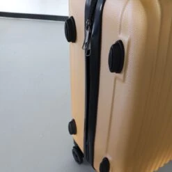 Handbagage Koffer 55cm Goud 4 Wielen Trolley Met Pin -Reisbagage Winkel 1200x1200 568