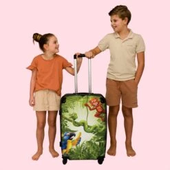 NoBoringSuitcases.com® Koffer Groot - Jungle - Dieren - Groen - Kinderen - Trolley Koffer Met TSA-slot - Met Wielen - 90 Liter - Reiskoffer - 66 Cm 16 NoBoringSuitcases.com® Koffer Groot - Jungle - Dieren - Groen - Kinderen - Trolley Koffer Met TSA-slot - Met Wielen - 90 Liter - Reiskoffer - 66 Cm -Reisbagage Winkel 1200x1200 790