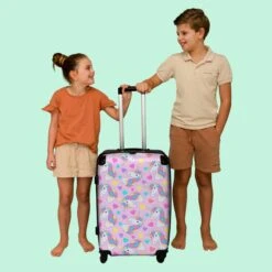NoBoringSuitcases.com® Koffer Groot - Eenhoorn - Meisje - Patroon - Hartje - Trolley Koffer Met TSA-slot - Met Wielen - 90 Liter - Reiskoffer - 66 Cm -Reisbagage Winkel 1200x1200 887
