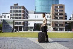 CarryOn Steward Kofferset - 2-delige TSA Trolleyset Met Kliksloten - Dubbele Wielen - Zwart -Reisbagage Winkel 1200x800 75