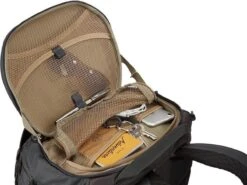 Thule Landmark Backpack 40L - Laptop Rugzak 15 Inch - Obsidian (Zwart) 21 Thule Landmark Backpack 40L - Laptop Rugzak 15 Inch - Obsidian (Zwart) -Reisbagage Winkel 1200x897 2