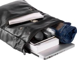 WILD WOODS Leren 15 Inch Laptop Rugtas Met Kliksluiting - 15,6 Inch - Ruime Laptop Rugzak - Dames En Heren - Rundleer - Zwart -Reisbagage Winkel 1200x948 5