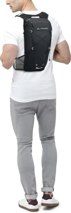 VAUDE Uphill 9 LW Rugzak - Black - 0,360 Kg - 9 L - Lichtgewicht Gesiliconiseerd Materiaal - Ademende Schouderriemen -Reisbagage Winkel 405x1200 5