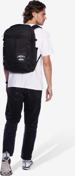 NOMAD® IGWT X NOMAD Backpack -Reisbagage Winkel 515x1200 3