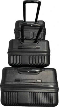 Ganz-Kofferset-3-delig-Zwart-Abs-Lichtgewicht-Trolley -Reisbagage Winkel 667x1200 2