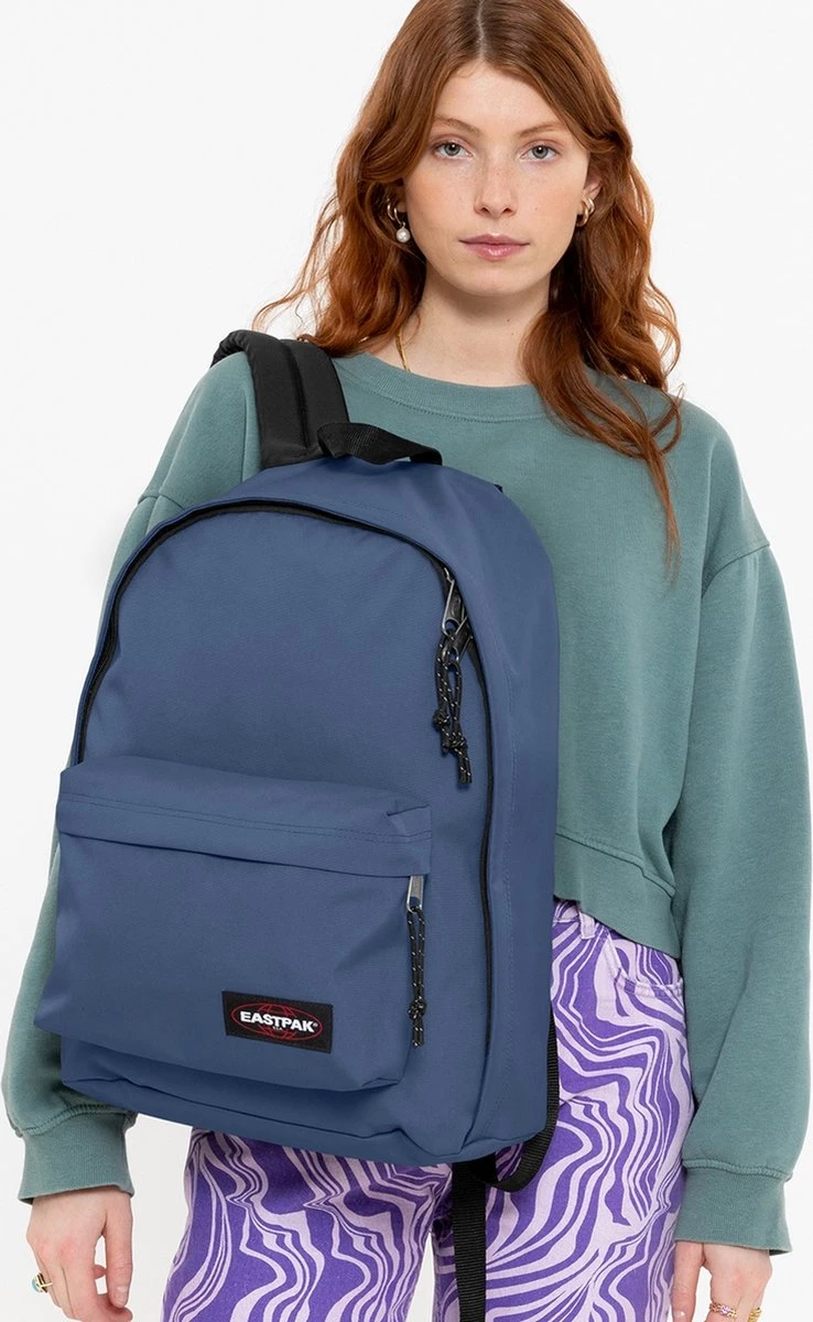Eastpak OUT OF OFFICE Rugzak, 27 Liter, 13.3 Inch Laptopvak - Powder Pilot 4 Eastpak OUT OF OFFICE Rugzak, 27 Liter, 13.3 Inch Laptopvak - Powder Pilot - Afbeelding 2