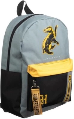 Warner Bros - Harry Potter Hufflepuff - Rugzak - Geel - Hoogte 41cm 15 Warner Bros - Harry Potter Hufflepuff - Rugzak - Geel - Hoogte 41cm -Reisbagage Winkel 745x1200 16