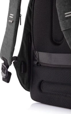 XD Design Bobby Hero XL - Anti-Diefstal Rugzak 21.5 Liter - Zwart -Reisbagage Winkel 748x1200 7