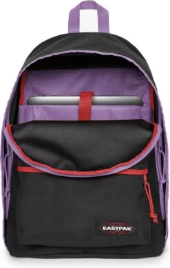 Eastpak OUT OF OFFICE Rugzak, 27 Liter, 13.3 Inch Laptopvak - Kontrast Violet Red -Reisbagage Winkel 763x1200 17