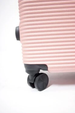 AttitudeZ Air-Z Reiskoffer Large Roze 76cm - TSA-slot 13 AttitudeZ Air-Z Reiskoffer Large Roze 76cm - TSA-slot -Reisbagage Winkel 800x1200 20