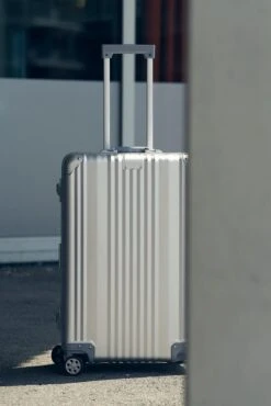 Aluminium Handbagage Koffer Mozzel Darrow - Reiskoffer Met Wielen - 51cm - Harde Koffer - Zilver 33 Aluminium Handbagage Koffer Mozzel Darrow - Reiskoffer Met Wielen - 51cm - Harde Koffer - Zilver -Reisbagage Winkel 801x1200 6