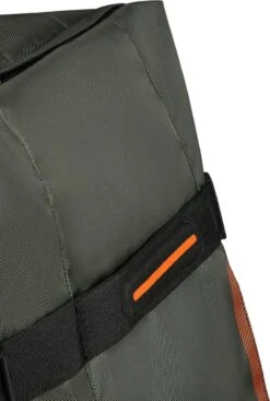 American Tourister Reistas Met Wielen - Urban Track Duffle/Wh L (Groot) Dark Khaki -Reisbagage Winkel 808x1200 22