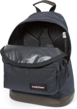 Eastpak WYOMING Rugzak, 24 Liter - Sunday Grey 31 Eastpak WYOMING Rugzak, 24 Liter - Sunday Grey -Reisbagage Winkel 849x1200 7