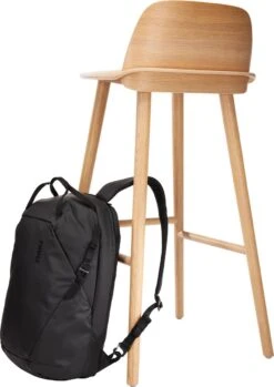 Thule Tact 16L - Backpack - Laptop Rugzak - 14 Inch - Zwart -Reisbagage Winkel 850x1200 5