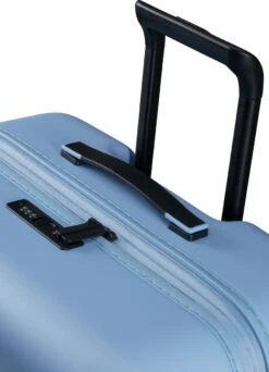 American Tourister Reiskoffer - Novastream Spinner 77/28 Tsa Exp (Large) Pastel Blue -Reisbagage Winkel 867x1200 1