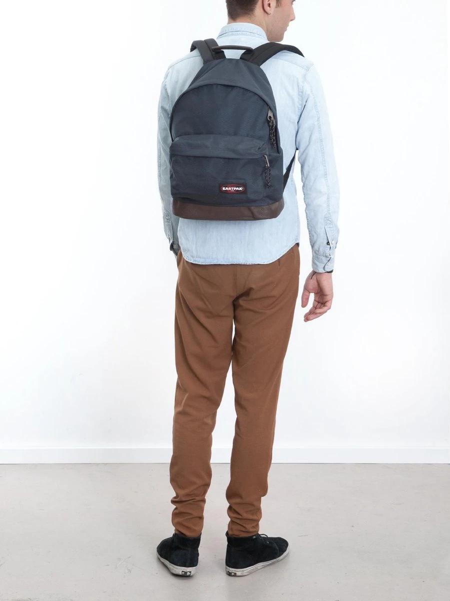 Eastpak WYOMING Rugzak, 24 Liter - Sunday Grey 17 Eastpak WYOMING Rugzak, 24 Liter - Sunday Grey - Afbeelding 15