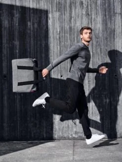 Reisenthel Allrounder M Reistas Sporttas - Maat M - 18L - Twist Silver Grijs -Reisbagage Winkel 900x1200 60