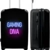NoBoringSuitcases.com® Koffer Groot - Gaming - Quotes - Neon - Gaming Diva - Vrouwen - Trolley Koffer Met TSA-slot - Met Wielen - 90 Liter - Reiskoffer - 66 Cm -Reisbagage Winkel 985x1200 10