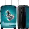NoBoringSuitcases.com® Koffer Groot - Koe - Ballet - Portret - Blauw - Dieren - Trolley Koffer Met TSA-slot - Met Wielen - 90 Liter - Reiskoffer - 66 Cm -Reisbagage Winkel 985x1200 11